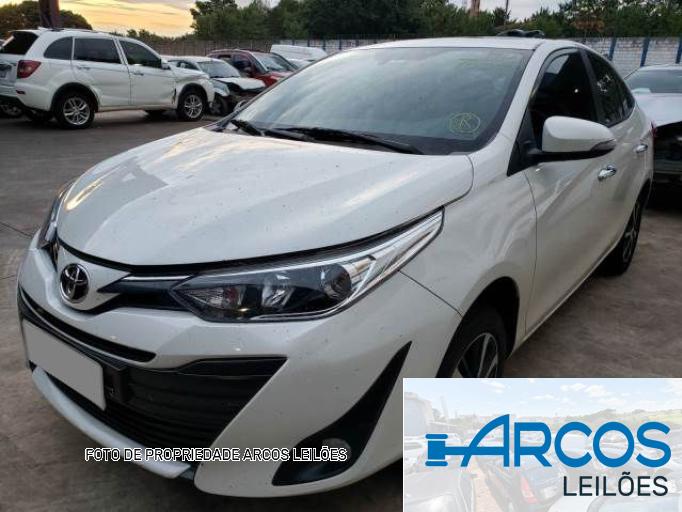 TOYOTA YARIS SEDAN 19/19