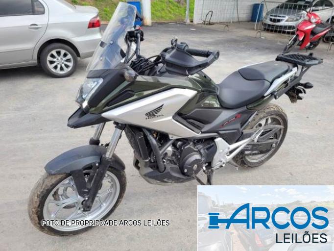 HONDA NC 750X 18/18