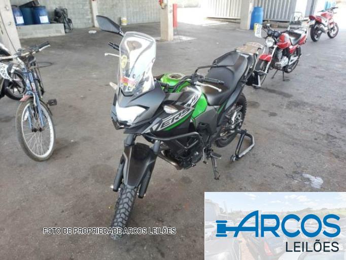 KAWASAKI VERSYS-X 21/21